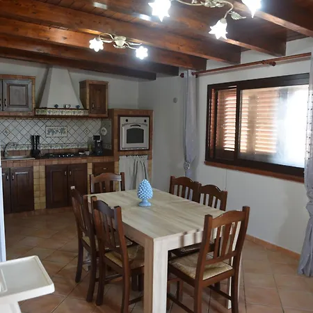 Gioia Gæstehus Villaggio Peruzzo