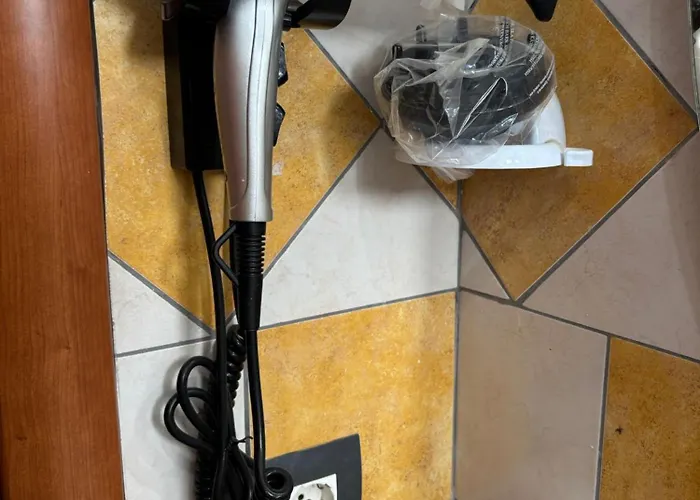 Pensión Gioia 3*